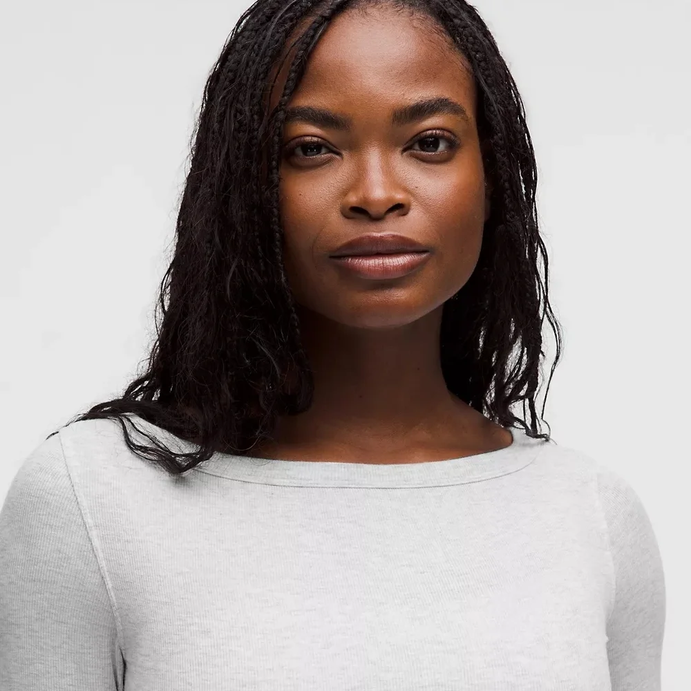 Lululemon Athletica Gray Long Sleeve Top - Picture 4 of 7